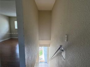 4625 NW 9th Dr 4625, Plantation FL 33317