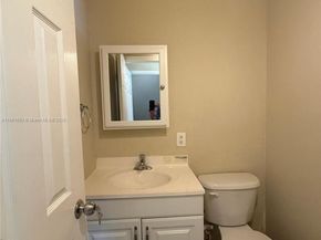 4625 NW 9th Dr 4625, Plantation FL 33317