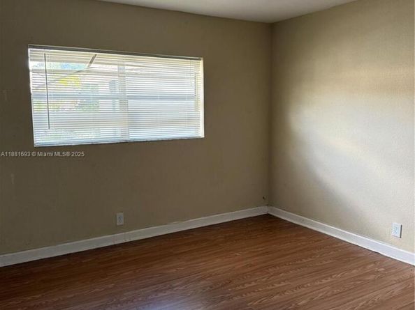 4625 NW 9th Dr 4625, Plantation FL 33317