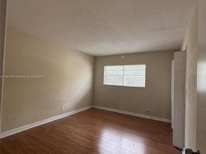 4625 NW 9th Dr 4625, Plantation FL 33317