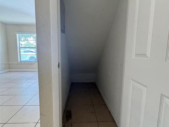 4625 NW 9th Dr 4625, Plantation FL 33317