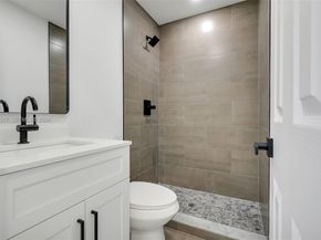 17887 78th Pl, Hialeah FL 33015