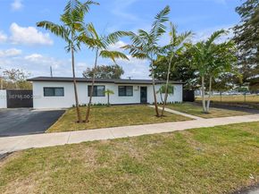 17887 78th Pl, Hialeah FL 33015