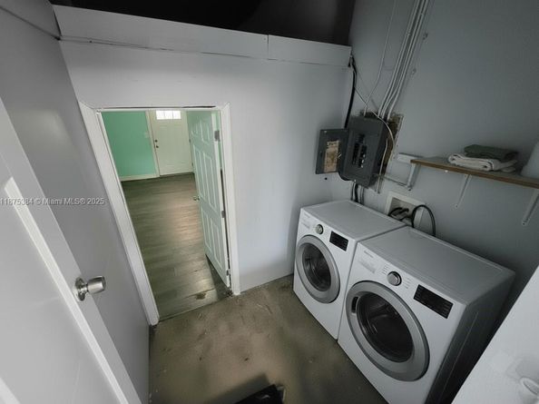 2945 SW 16th St, Miami FL 33145