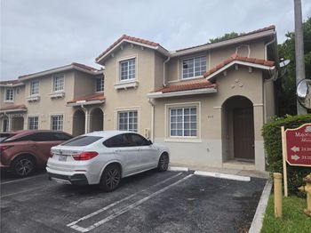 21205 NW 14 Pl