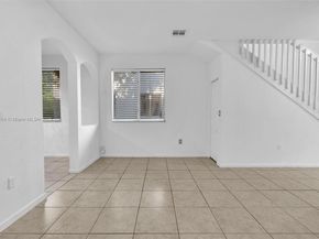 21205 NW 14 Pl 819, Miami Gardens FL 33169