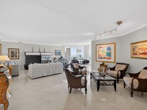 21050 Point Pl 2202, Aventura FL 33180