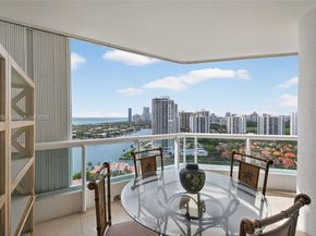 21050 Point Pl 2202, Aventura FL 33180