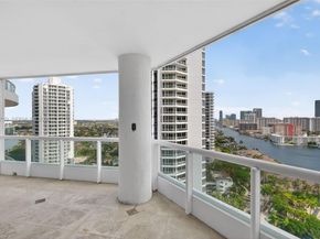 21050 Point Pl 2202, Aventura FL 33180
