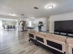 350 SW 30th Ter, Fort Lauderdale FL 33312