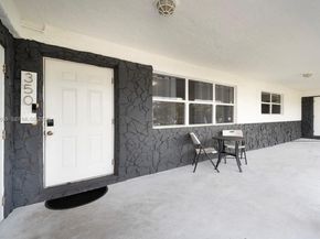 350 SW 30th Ter, Fort Lauderdale FL 33312
