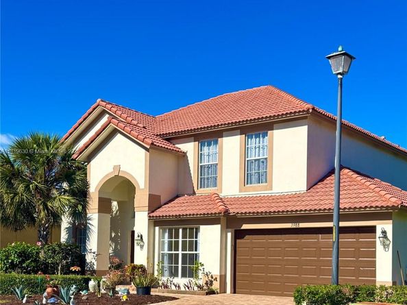 3988 W Hamilton Ky, West Palm Beach FL 33411