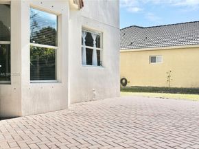 3988 W Hamilton Ky, West Palm Beach FL 33411