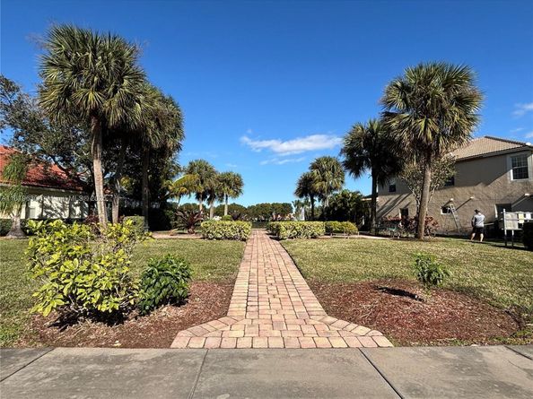 3988 W Hamilton Ky, West Palm Beach FL 33411
