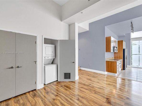 9055 SW 73rd Ct 310, Miami FL 33156