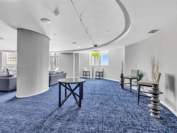9055 SW 73rd Ct 310, Miami FL 33156