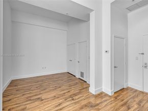 9055 SW 73rd Ct 310, Miami FL 33156