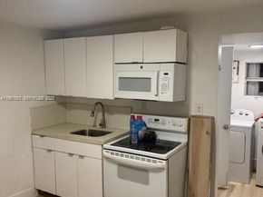 10601 SW 172nd St, Miami FL 33157