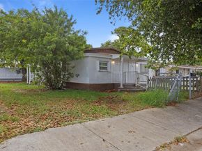 10601 SW 172nd St, Miami FL 33157