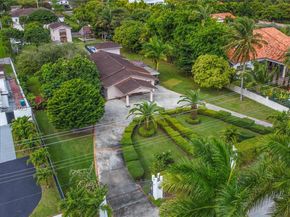 300 SW 123rd Ave, Miami FL 33184