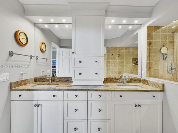 777 Bayshore Dr 1203, Fort Lauderdale FL 33304