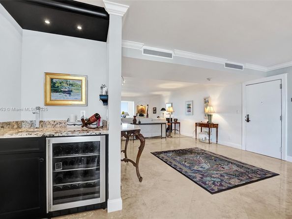 777 Bayshore Dr 1203, Fort Lauderdale FL 33304