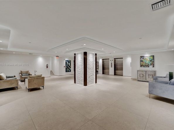 777 Bayshore Dr 1203, Fort Lauderdale FL 33304