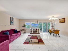 200 Diplomat Pkwy 423, Hallandale Beach FL 33009