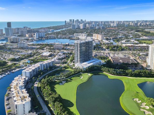 200 Diplomat Pkwy 423, Hallandale Beach FL 33009