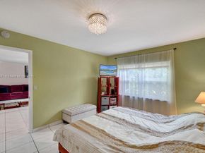 200 Diplomat Pkwy 423, Hallandale Beach FL 33009