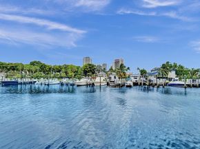 200 Diplomat Pkwy 423, Hallandale Beach FL 33009