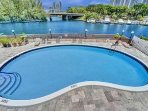 200 Diplomat Pkwy 423, Hallandale Beach FL 33009