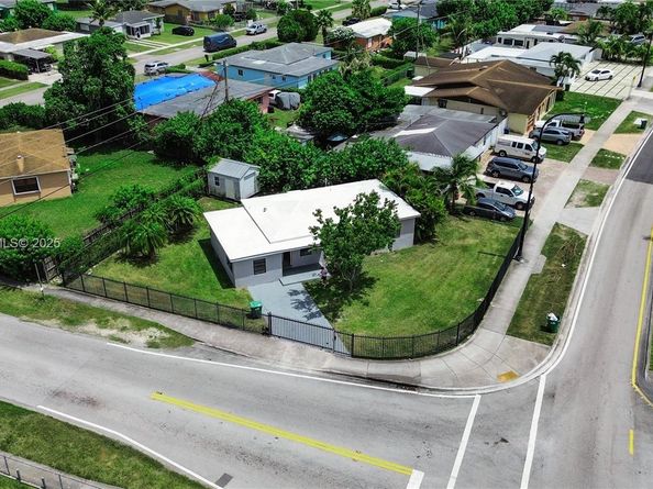 14801 Lincoln Blvd, Miami FL 33176