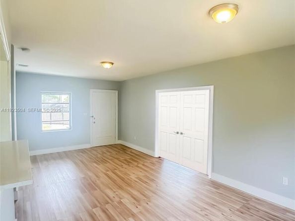 14801 Lincoln Blvd, Miami FL 33176