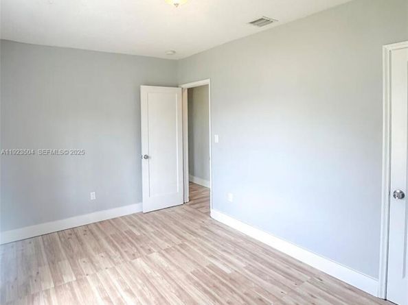 14801 Lincoln Blvd, Miami FL 33176