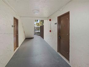 8309 SW 142nd Ave G112, Miami FL 33183