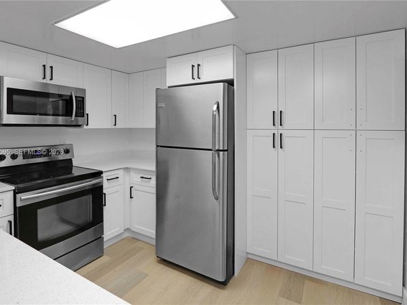 8309 SW 142nd Ave G112, Miami FL 33183