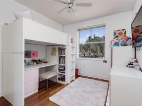 1467 Mariner Way, Hollywood FL 33019