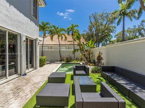 1467 Mariner Way, Hollywood FL 33019