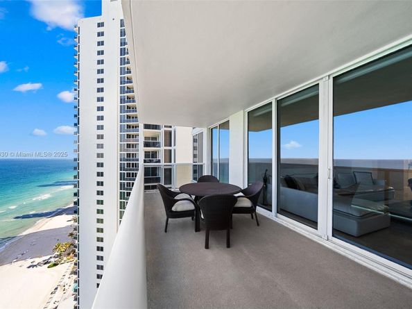 19111 Collins Ave 2704, Sunny Isles Beach FL 33160