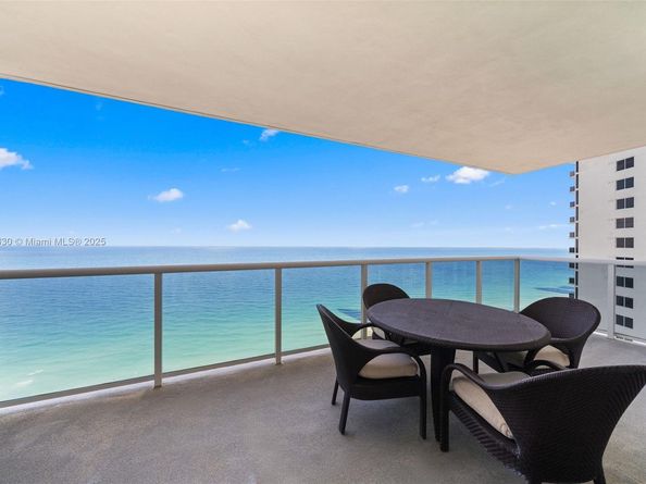 19111 Collins Ave 2704, Sunny Isles Beach FL 33160