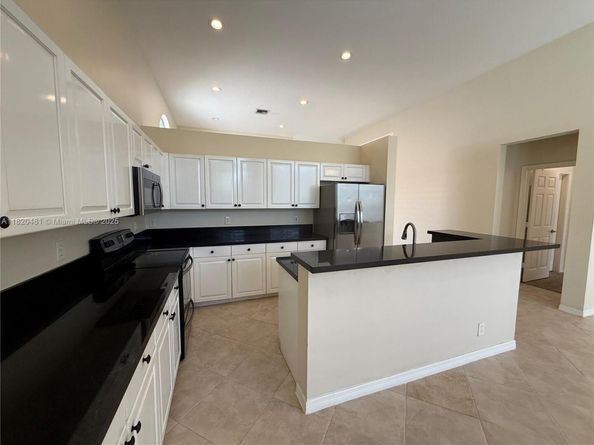 12123 NW 15th Ct, Coral Springs FL 33071