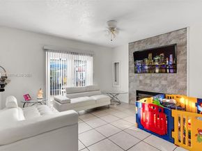 1760 NE 36th Ave, Homestead FL 33033