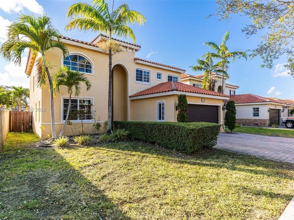 1760 NE 36th Ave, Homestead FL 33033