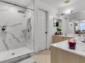 1760 NE 36th Ave, Homestead FL 33033