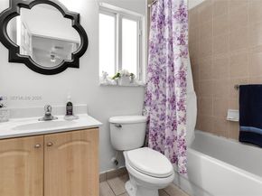 1760 NE 36th Ave, Homestead FL 33033