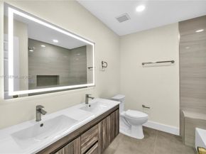 8419 NW 55th Ct, Coral Springs FL 33067