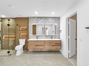 8419 NW 55th Ct, Coral Springs FL 33067