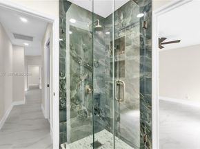 8419 NW 55th Ct, Coral Springs FL 33067