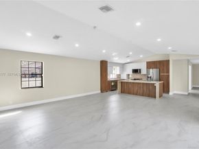 8419 NW 55th Ct, Coral Springs FL 33067